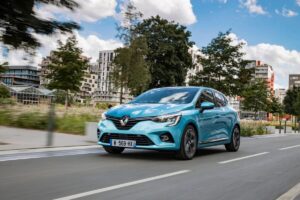Lire la suite à propos de l’article Renault Clio 5 : les modèles et motorisations à éviter absolument pour un achat serein