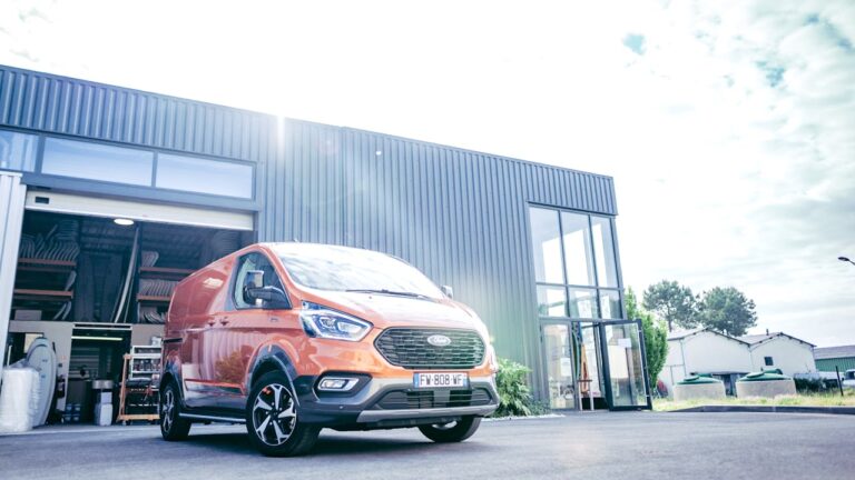 Lire la suite à propos de l’article Fiabilité moteur Ford 2.0 EcoBlue 130 : tout ce qu&rsquo;il faut savoir avant d&rsquo;acheter