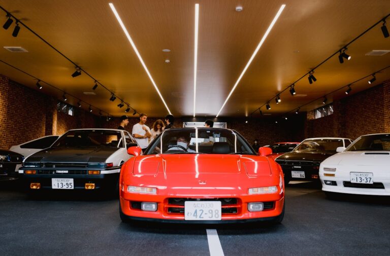 Lire la suite à propos de l’article Les marques de voiture japonaises : guide complet des constructeurs nippons