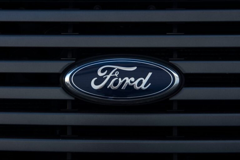 Lire la suite à propos de l’article Moteur ford 1.5 ecoblue 120 : fiabilité, problèmes et conseils d&rsquo;achat